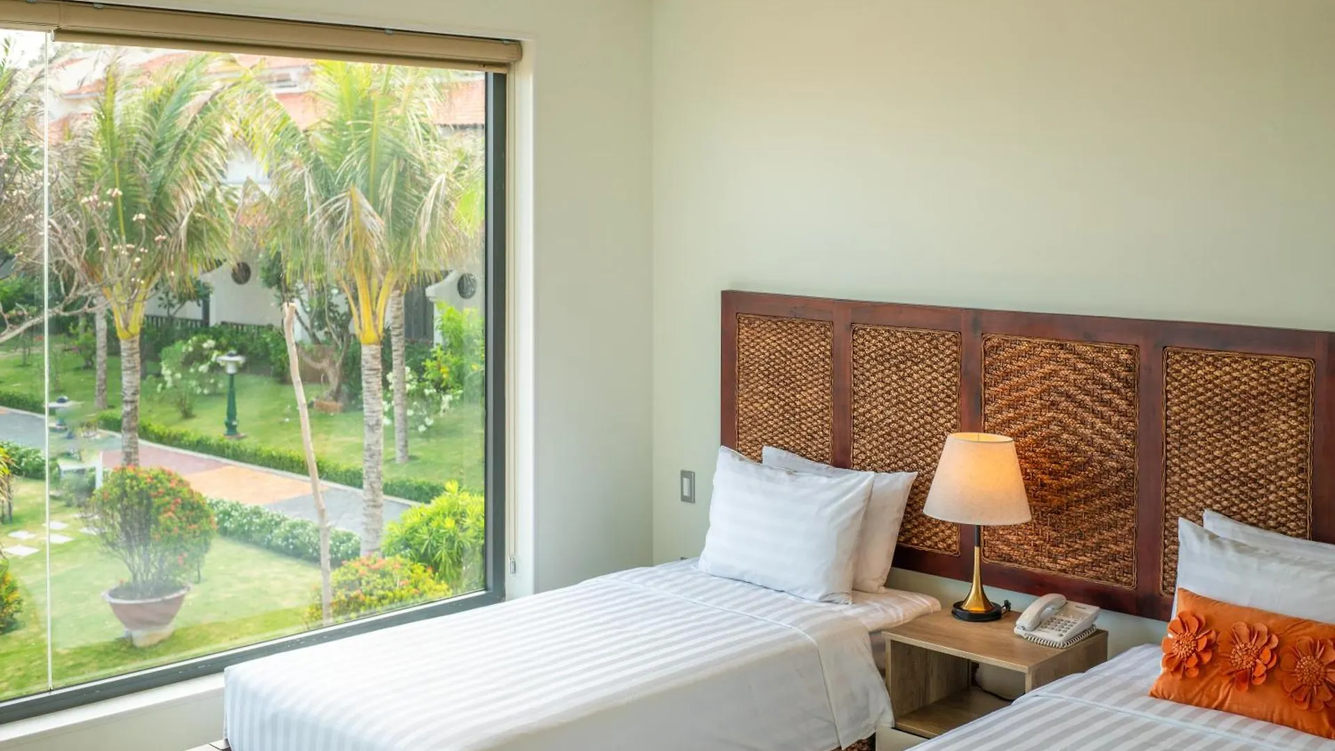 Blooming Lotus Resort Spa Phan Thiet