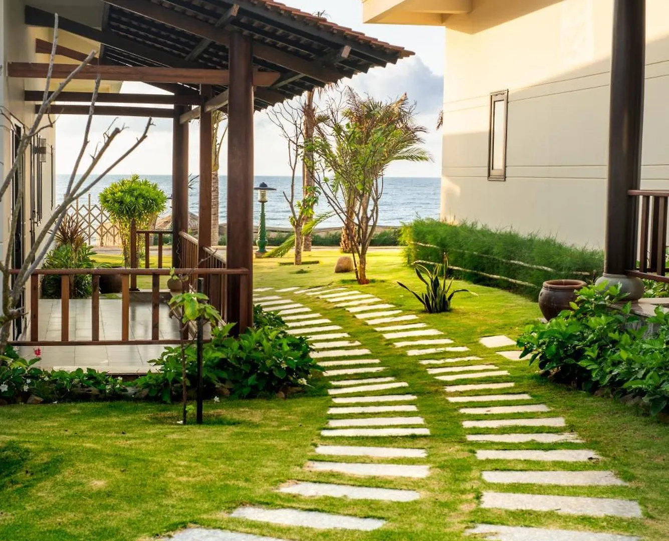 Blooming Lotus Resort Spa Phan Thiet