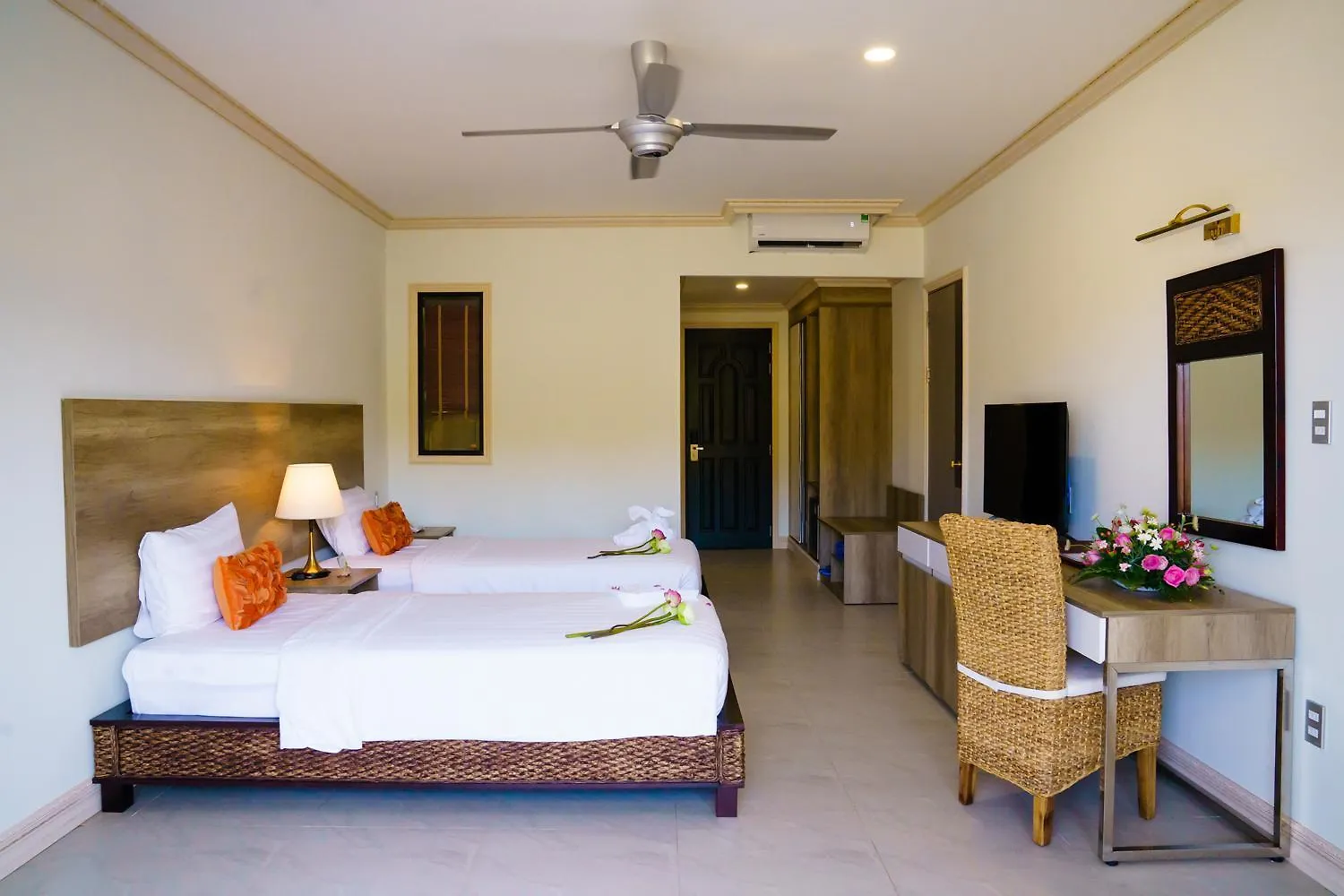 Blooming Lotus Resort Spa Phan Thiet